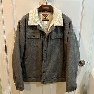 Cinch - Sherpa collar fleece coat. With two concealed carry pockets
